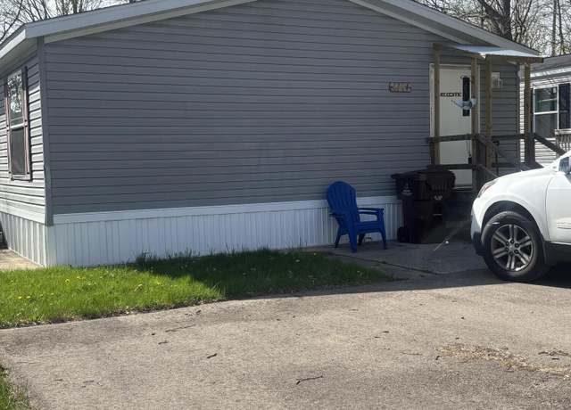 Property at 6704 Mill Stream Ln, Lansing, MI 48911, 3 beds, 2 baths
