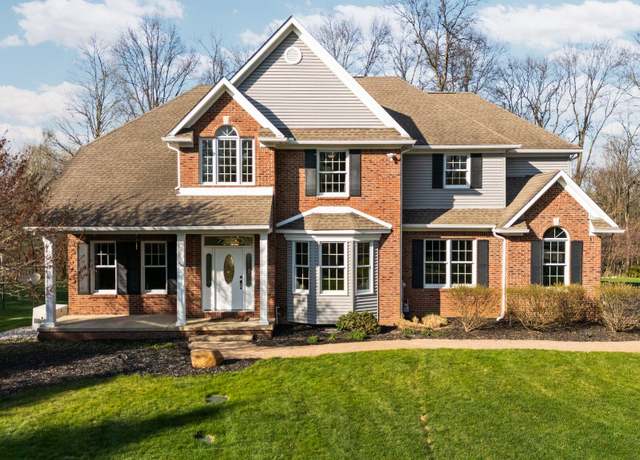 Property at 4340 Williamsburg On The River Rd, Saline, MI 48176, 3 beds, 3.5 baths