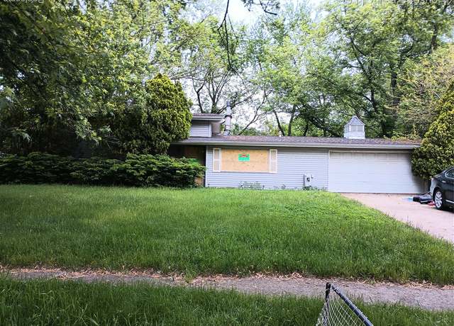 Property at 3568 Warringham Ave, Waterford, MI 48329, 3 beds, 1.5 baths