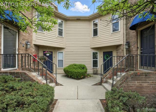 Property at 2600 Greenstone Blvd, Troy, MI 48326, 2 beds, 2 baths