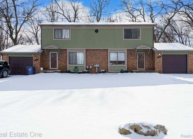 Property at 229 Summit Rdg, White Lake, MI 48386, 4 beds, 3 baths