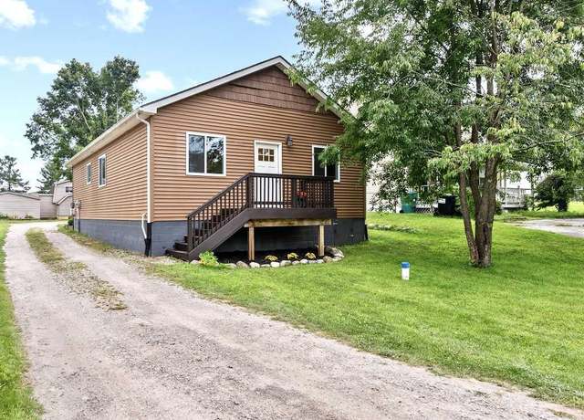 Property at 3333 Junior, Pinckney Village, MI 48169, 3 beds, 1.5 baths