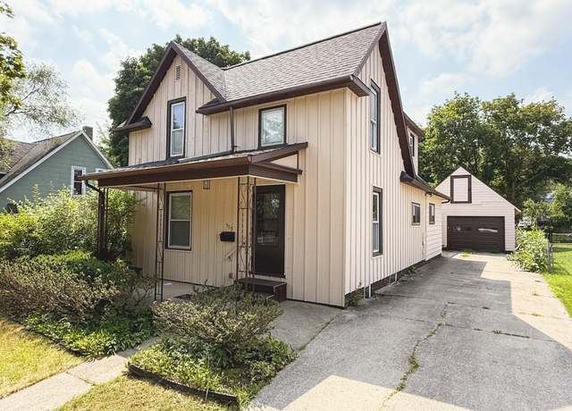Property at 909 River Ave, Alma, MI 48801, 3 beds, 2 baths