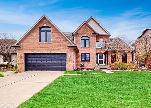 Property at 49344 Shenandoah Dr, Macomb Township, MI 48044, 4 beds, 2.5 baths
