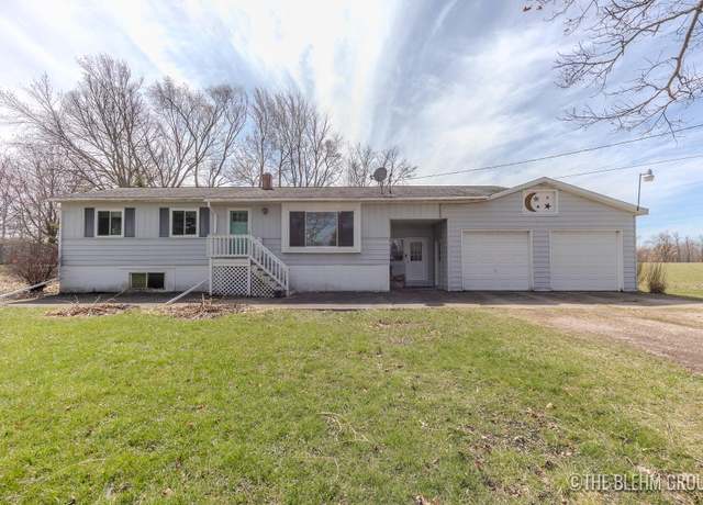 Property at 11665 S Gordon Ave, Grant, MI 49327, 3 beds, 1.5 baths