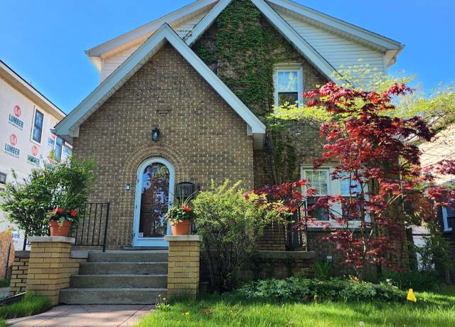 Property at 2414 Yale Ave, Royal Oak, MI 48067, 3 beds, 2 baths