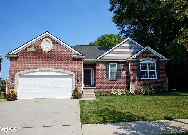 Property at 49428 Messara Dr Dr, Macomb, MI 48042, 3 beds, 2.5 baths