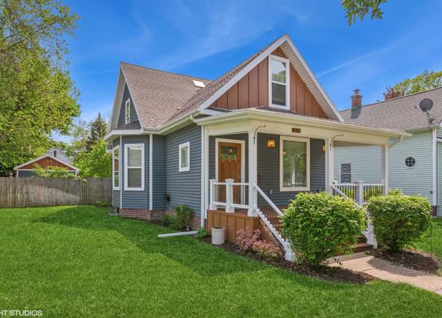 Property at 1310 Harrison Ave, St Joseph, MI 49085, 4 beds, 2 baths