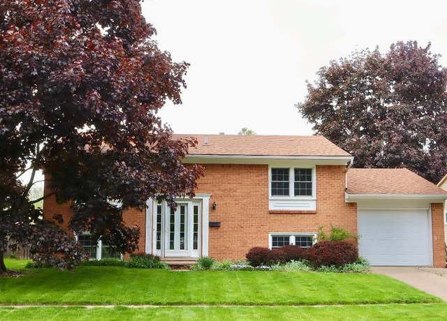 Property at 1701 Sheffield Dr, Ypsilanti, MI 48198, 4 beds, 2 baths