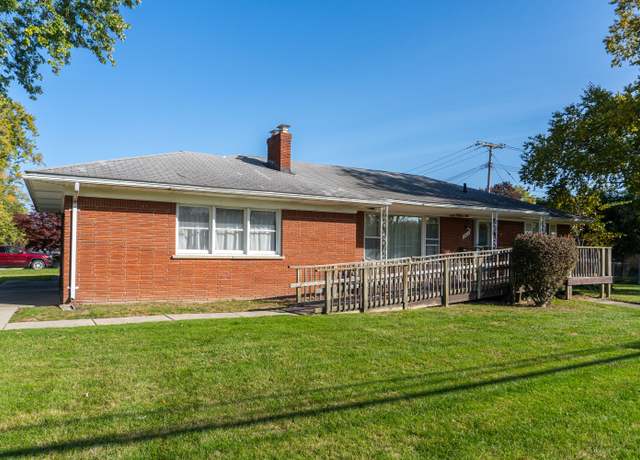 Property at 25672 Avondale St, Dearborn Heights, MI 48125, 3 beds, 1.5 baths