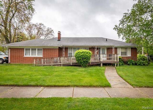 Property at 25672 Avondale St, Dearborn Heights, MI 48125, 3 beds, 1.5 baths