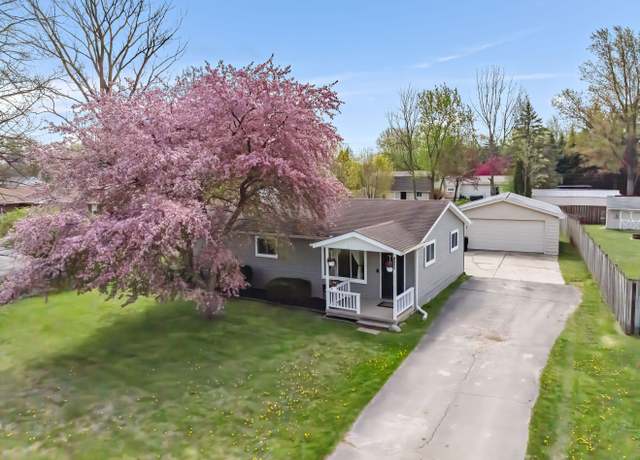 Property at 201 Montague St, Belleville, MI 48111, 3 beds, 1 bath