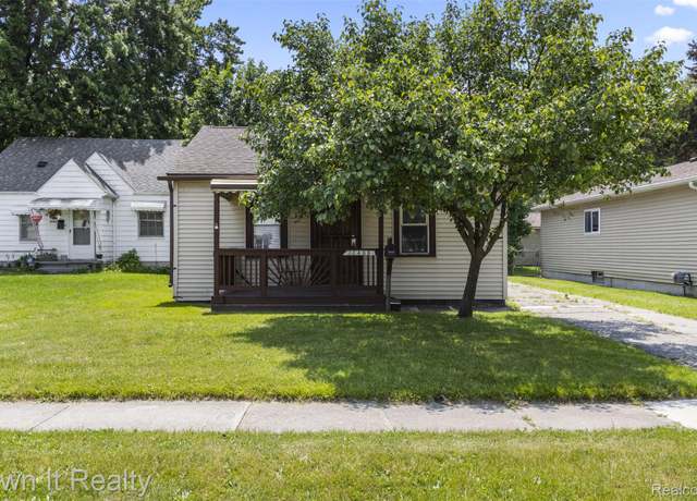 Property at 12408 Sarsfield Ave, Clinton Township, MI 48089, 2 beds, 1 bath