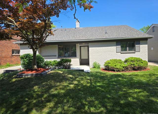 Property at 15335 Mccann St, Southgate, MI 48195, 3 beds, 1.5 baths