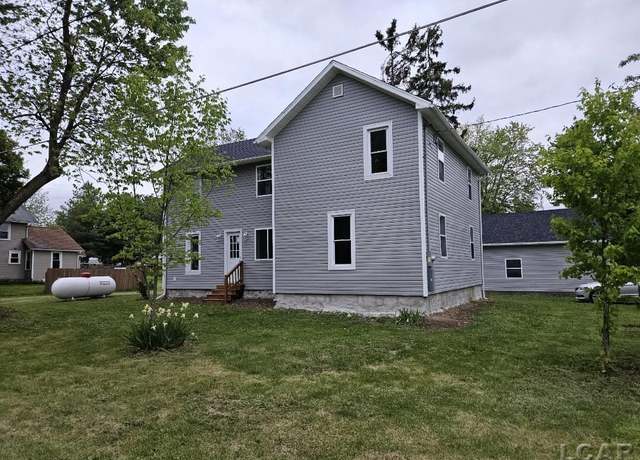 Property at 17045 Mill St, Hudson, MI 49247, 4 beds, 1.5 baths