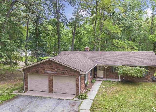 Property at 2600 Meanwell Rd, Petersburg, MI 49270, 4 beds, 2.5 baths