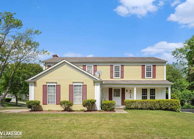 Property at 6019 Kingsfield Dr, West Bloomfield, MI 48322, 4 beds, 2.5 baths