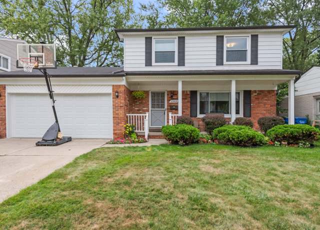 Property at 2362 Walter Ave, Warren, MI 48092, 4 beds, 1.5 baths