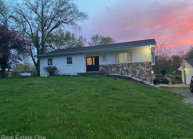 Property at 5172 Stimson Rd, Davison, MI 48423, 3 beds, 2.5 baths