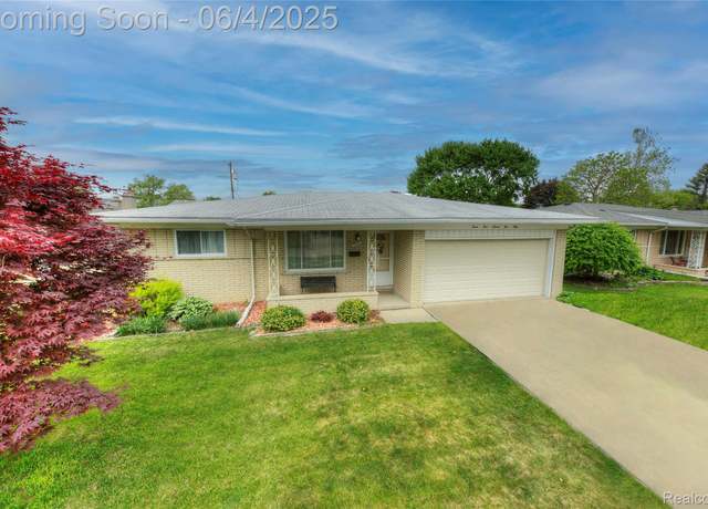Property at 35729 Woodvilla Dr, Sterling Heights, MI 48312, 3 beds, 1.5 baths
