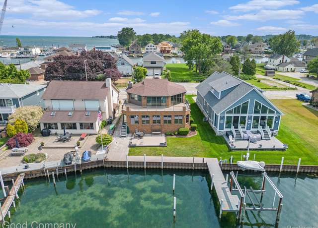 Property at 32315 N River Rd, Harrison Township, MI 48045, 2 beds, 3.5 baths