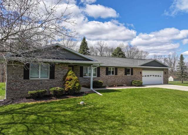 Property at 5802 Pratt Rd, Lapeer, MI 48446, 3 beds, 2 baths
