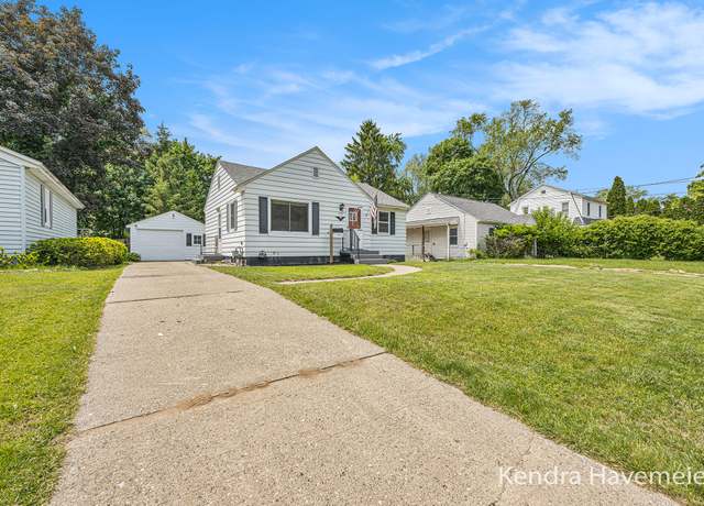 Property at 1321 Edith Ave NE, Grand Rapids, MI 49505, 2 beds, 2 baths