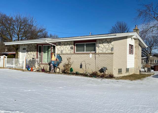 Property at 494 Thors St, Pontiac, MI 48342, 3 beds, 1 bath