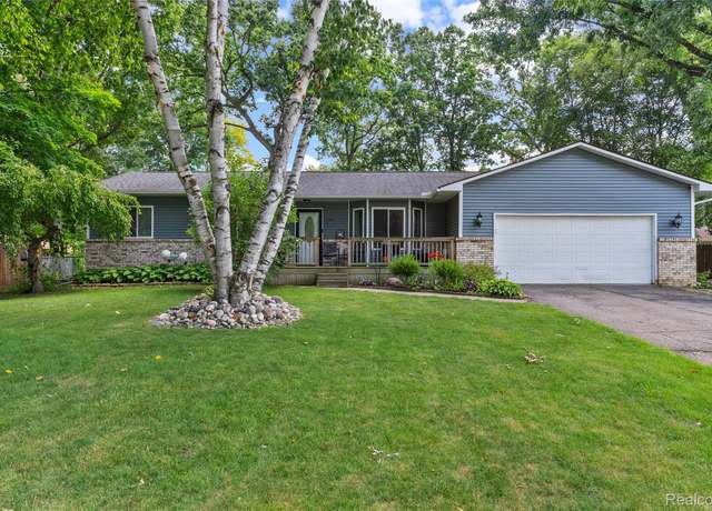 Property at 9249 Park Place St W, Swartz Creek, MI 48473, 3 beds, 1.5 baths