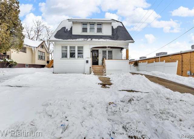 Property at 1013 Miller St, Port Huron, MI 48060, 3 beds, 1 bath