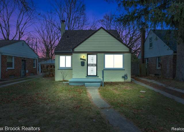 Property at 19712 Lahser Rd, Detroit, MI 48219, 3 beds, 1 bath