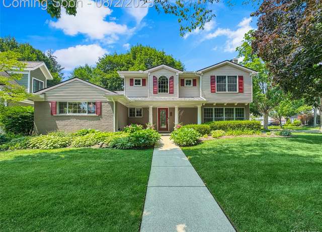 Property at 300 Bryn Mawr St, Birmingham, MI 48009, 4 beds, 4 baths