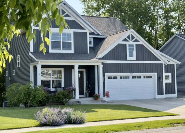 Property at 14716 Arcadia Woods Dr, Spring Lake, MI 49456, 4 beds, 2.5 baths