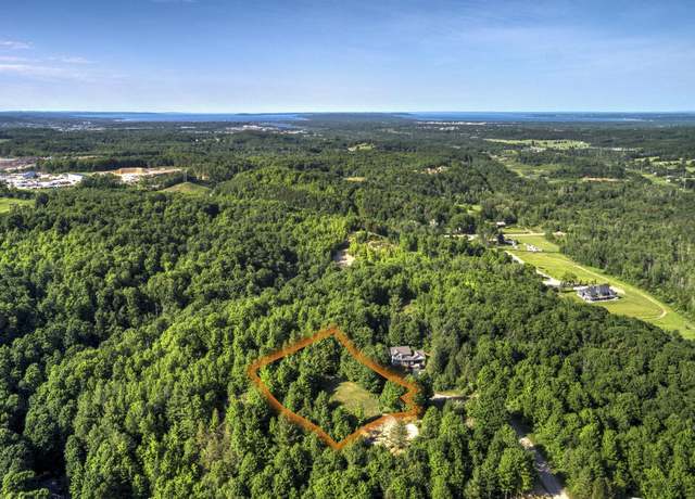 Property at 570 Michael Ave, Traverse City, MI 49696