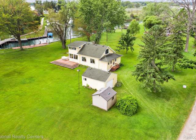 Property at 137 Druid Dr, Russell Island, MI 48001, 3 beds, 2 baths
