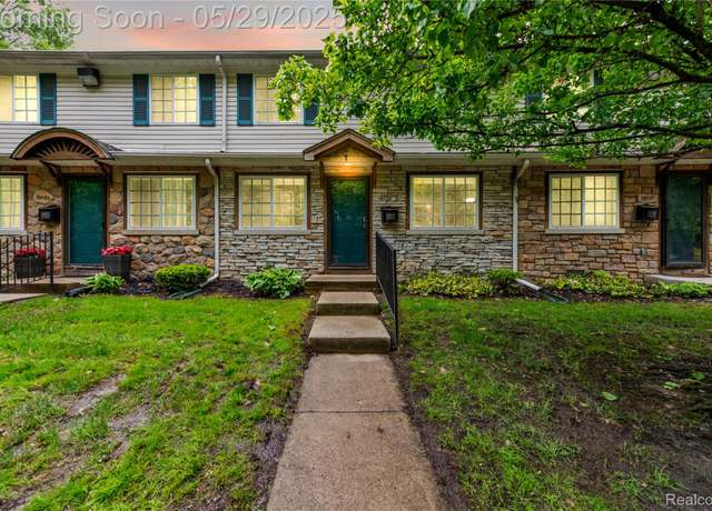 Property at 16125 Terrace Village Dr, Taylor, MI 48180, 4 beds, 2.5 baths