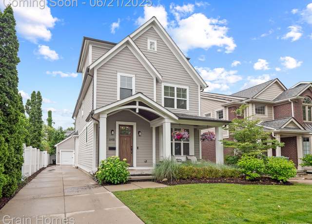 Property at 648 Humphrey Ave, Birmingham, MI 48009, 4 beds, 4.5 baths