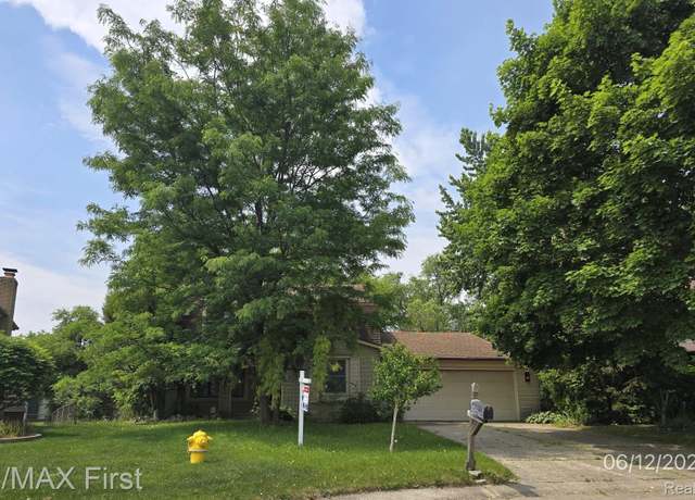 Property at 39713 Chaffer Ct, Clinton Township, MI 48038, 4 beds, 2.5 baths