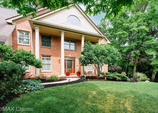 Property at 1562 Eagle Trl, Oxford, MI 48371, 6 beds, 5.5 baths