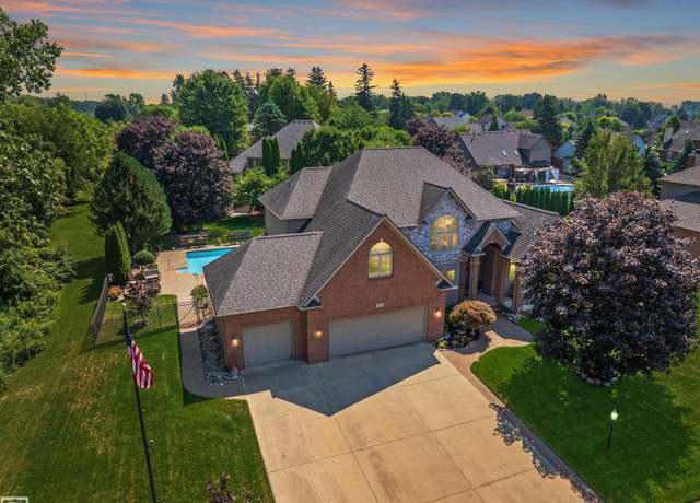 Property at 53824 Colette Ct, Chesterfield Township, MI 48051, 4 beds, 3.5 baths