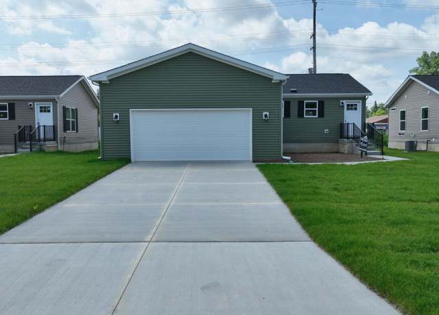 Property at 4408 Maple Leaf Trl, Flint, MI 48506, 3 beds, 2 baths