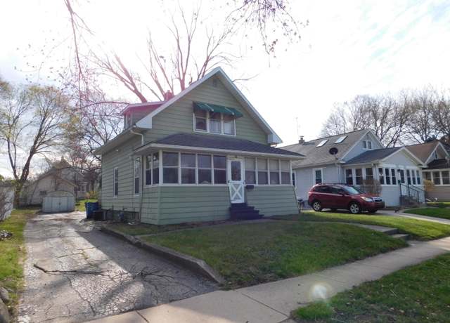 Property at 38 East Ave N, Battle Creek, MI 49017, 3 beds, 2 baths