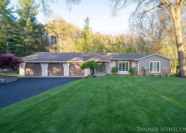 Property at 7929 Fitzsimmons Ct SE, Alto, MI 49302, 4 beds, 2.5 baths