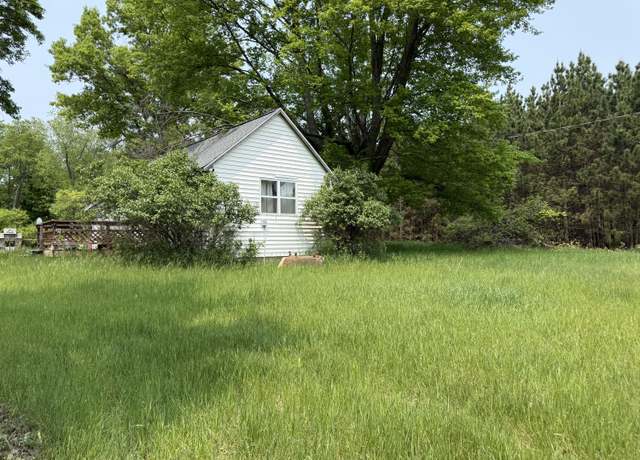 Property at 6187 N Oak Ave, White Cloud, MI 49349, 2 beds, 1 bath