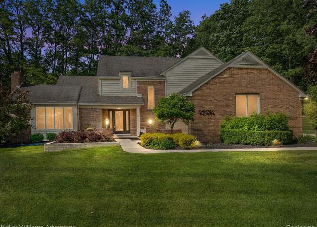 Property at 46914 Woodbend Ct, Northville, MI 48167, 3 beds, 3 baths