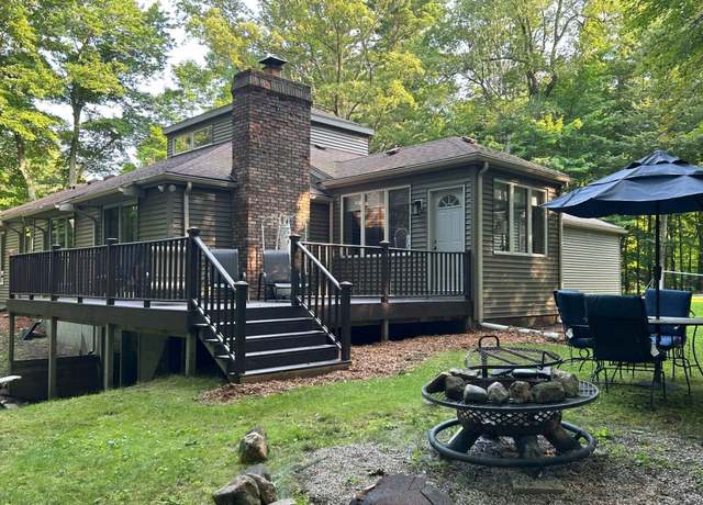 Property at 5699 Sycamore Ln, Clyde Township, MI 48049, 3 beds, 2.5 baths