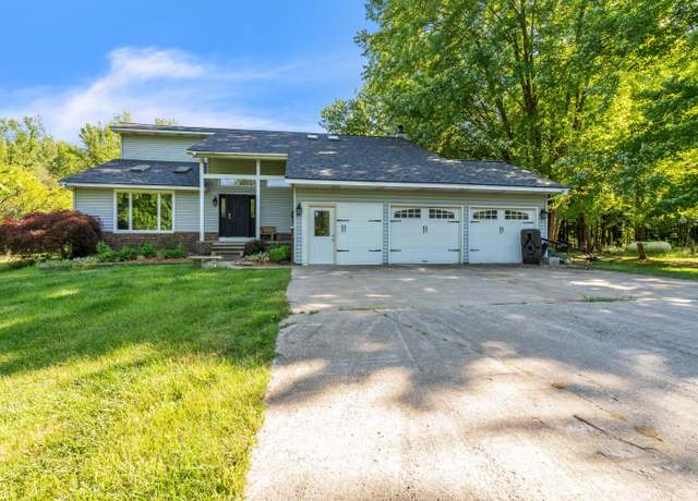 Property at 65505 M 43, Bangor, MI 49013, 5 beds, 3.5 baths