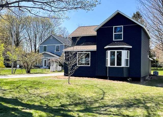 Property at 531 Corning Ave, Frankfort, MI 49635, 3 beds, 2.5 baths