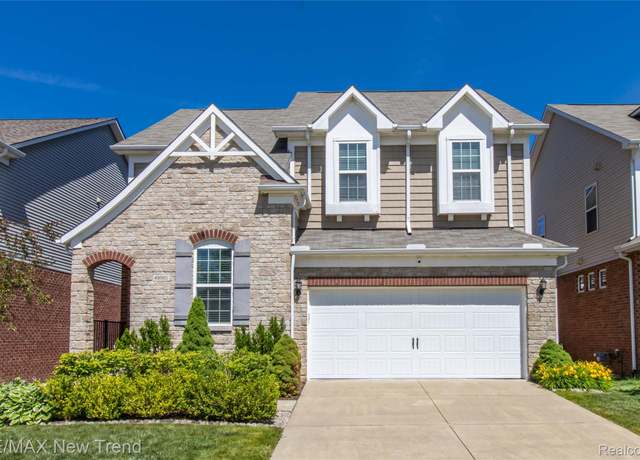 Property at 49560 Harrier Pl, Novi, MI 48374, 4 beds, 2.5 baths