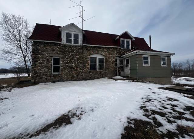 Property at 38126 72nd Ave Unit b, Decatur, MI 49045, 4 beds, 1 bath
